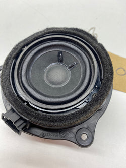 Audi TT RS bose loud speaker front left 2011 TTRS