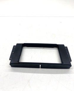 Range rover stereo surround trim 2006 Land Rover