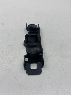 Range rover latch catch 2006 Land Rover
