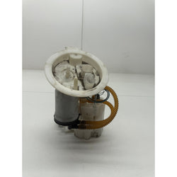 BMW 1 series fuel petrol pump in basket housing m135i 135i 2015 3DR F21 7243975