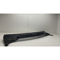 Range rover windscreen scuttle panel 2006 Land Rover