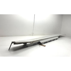 BMW 1 series side skirt right side white m135i 135i 2015 3DR F21 damaged spares repair