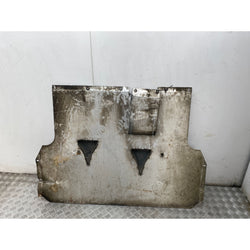 Vauxhall VX220 Undertray guard 2002