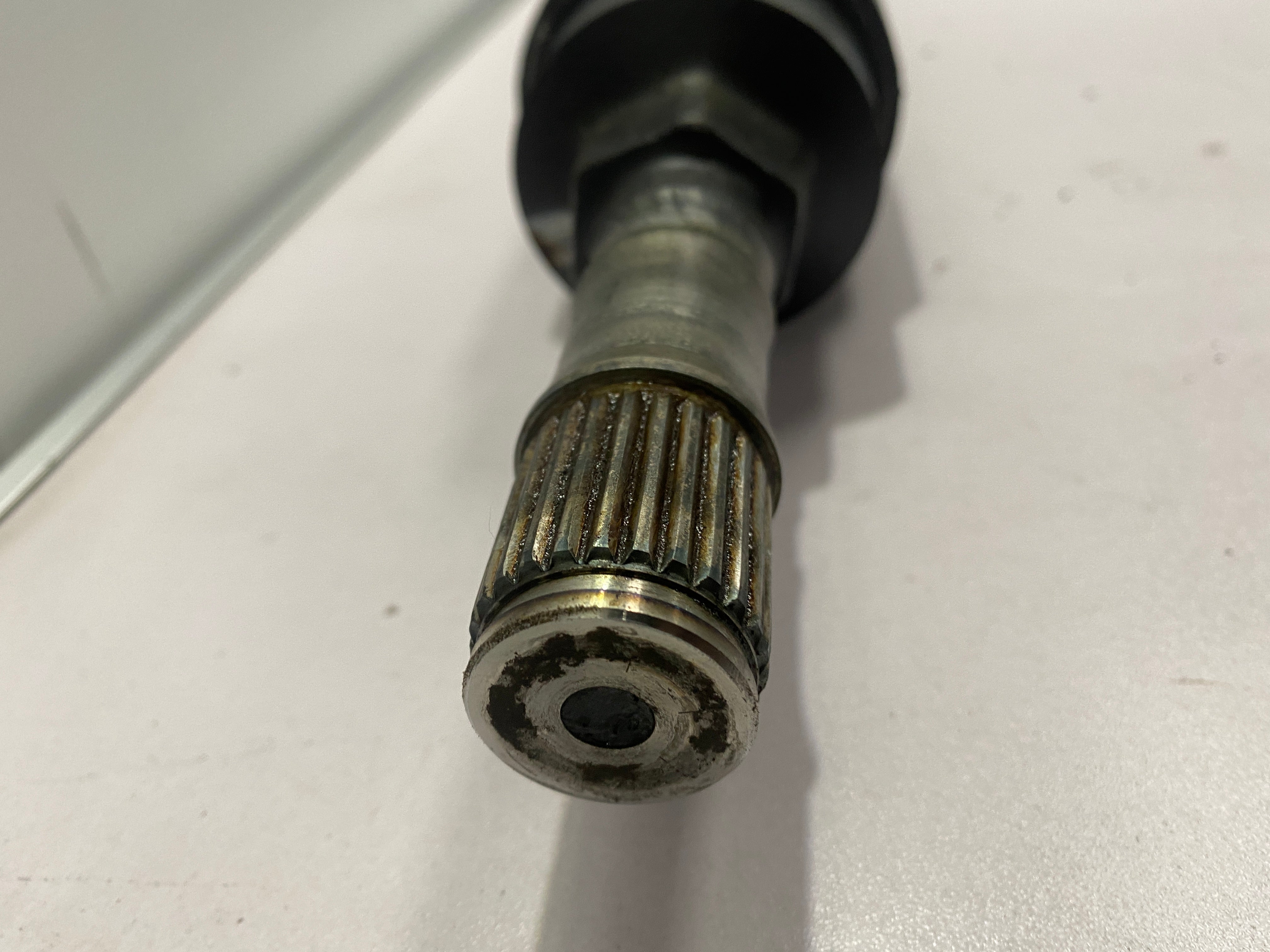 Nissan Skyline R35 GTR Carbon prop shaft Broken joint Torque Motors