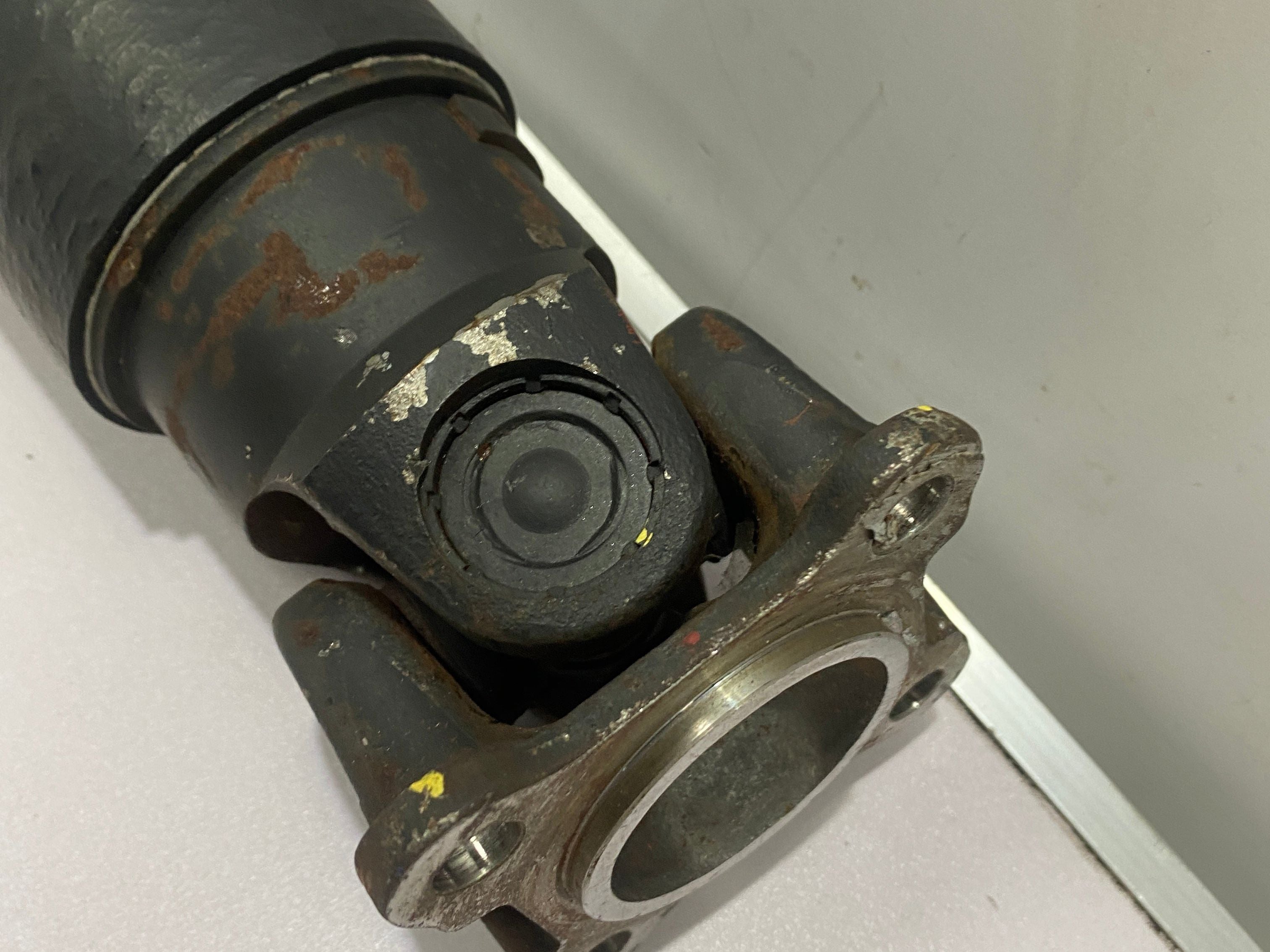 Nissan Skyline R35 GTR Carbon prop shaft Broken joint Torque Motors