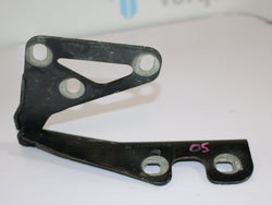 Vauxhall Astra MK5 Drivers right bonnet hinge