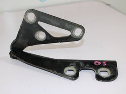 Vauxhall Astra MK5 Drivers right bonnet hinge
