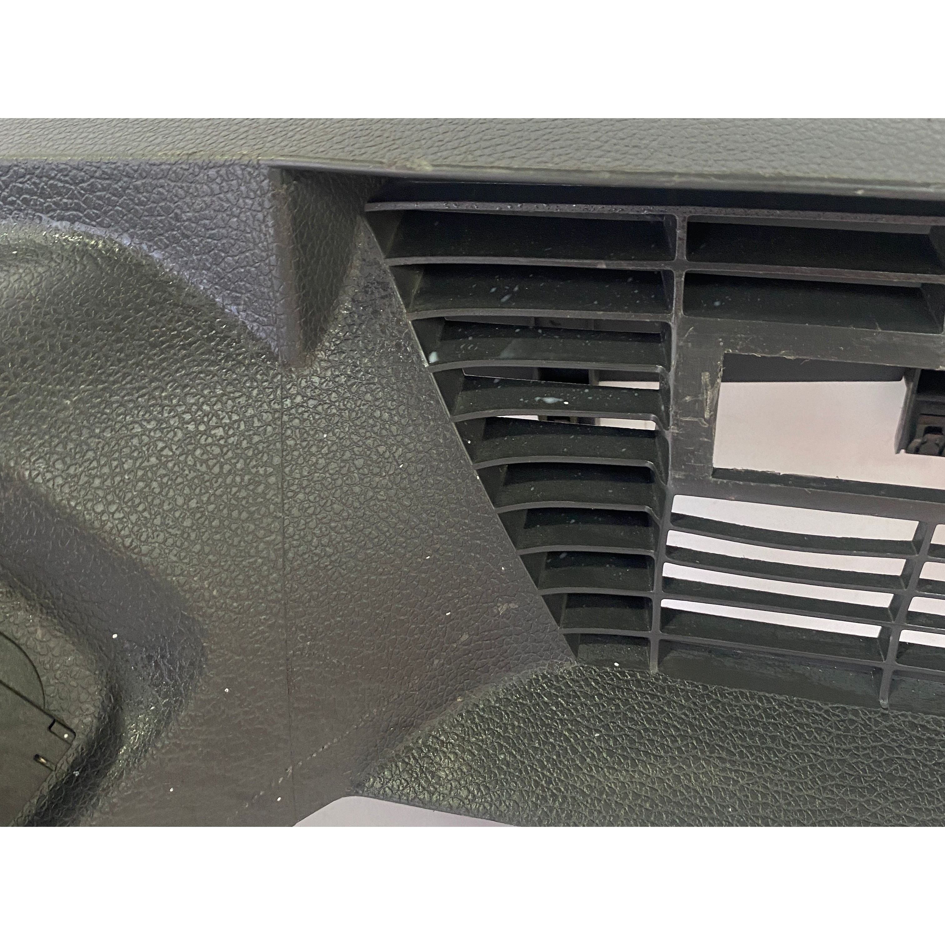 Volkswagen Golf GTI Boot side trim parcel shelf bracket right MK5 2006 ...
