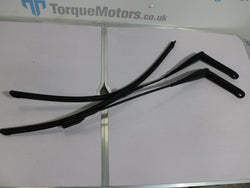 Ford Fiesta ST MK7 Windscreen wiper arms & blades