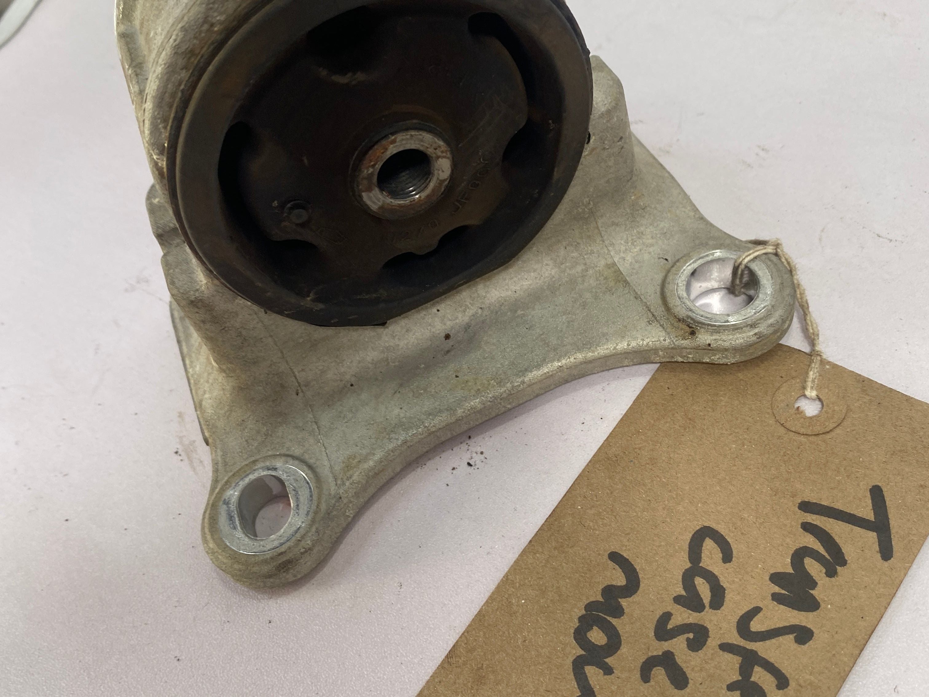 Nissan GTR R35 engine mount rear bell housing 2009 Skyline GTR 3.8 V6