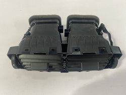 Range rover Velar heater vents rear console 2020 D180 R Dynamic GJ32-014A22AA