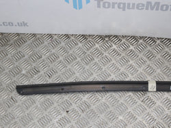 Audi R8 Gen 2 V10 Plus 4S Drivers right door/window rubber seal 4S0 837 478