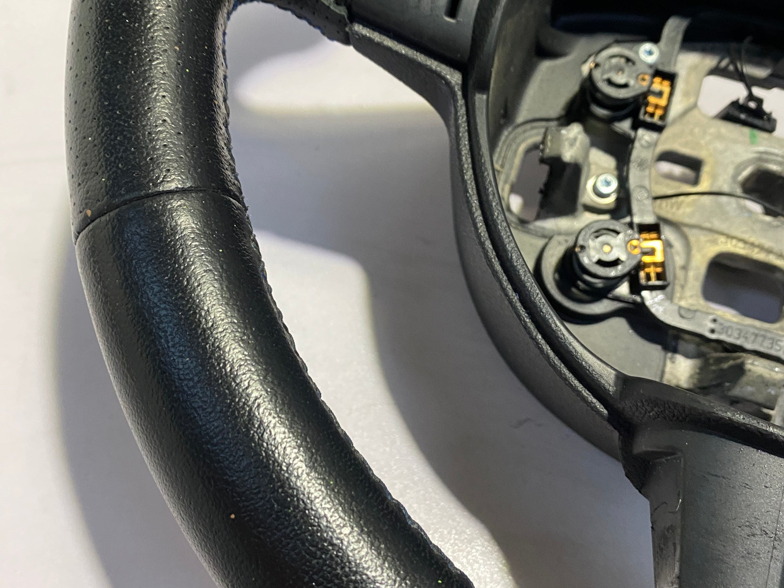 Ford Focus RS Steering wheel blue stitching MK2 2009 Torque Motors