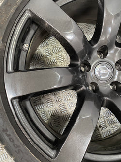 Nissan GTR R35 alloy wheel rear tyre 2009 Skyline GT-R 3.8 V6