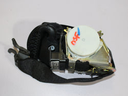 2005 BMW 120D 1 series e87 right drivers side front seat belt