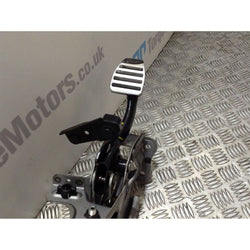 Nissan 370z GT Brake pedal