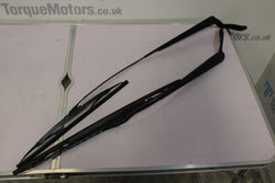 Ford Fiesta ST ST150 MK6 Windscreen wiper arms & blades