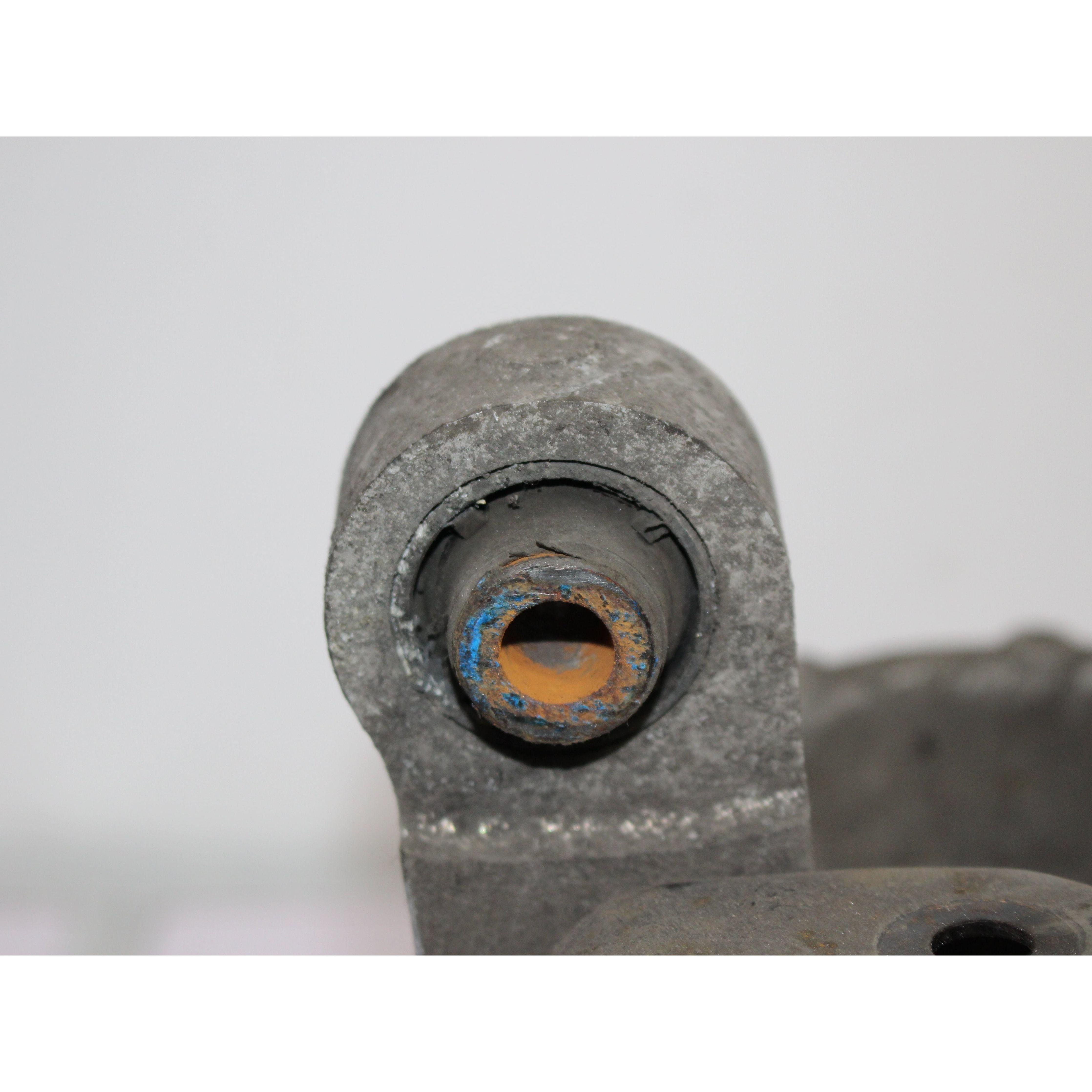Nissan GTR R35 hub wheel bearing knuckle rear left 2009 Skyline GT-R ...