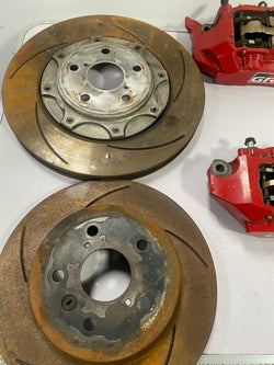 Toyota Yaris GR brakes brake calipers discs front rear 2021 circuit pack