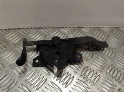 Ssangyong Rodius Bonnet lock catch mechanism
